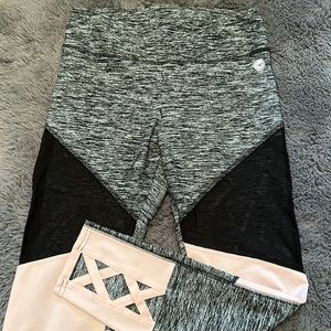 Hollister Cali Sport Colorblock Athletic Leggings w/ Cross Detail & Black Mesh